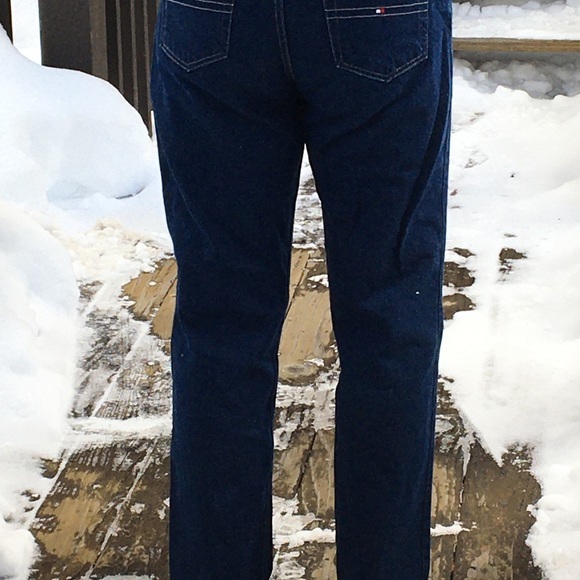 Vintage Tommy Hilfiger relaxed fit jeans! - Picture 2 of 8